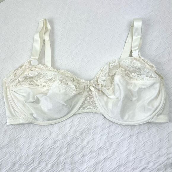 BUY 1 GET 1 FREE nursing bra cream white love pats for mothers to be size 40d st - Picture 1 of 10